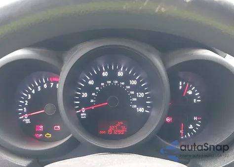 2013 Kia Soul z USA, uszkodzony, nr VIN KNDJT2A56D7571345